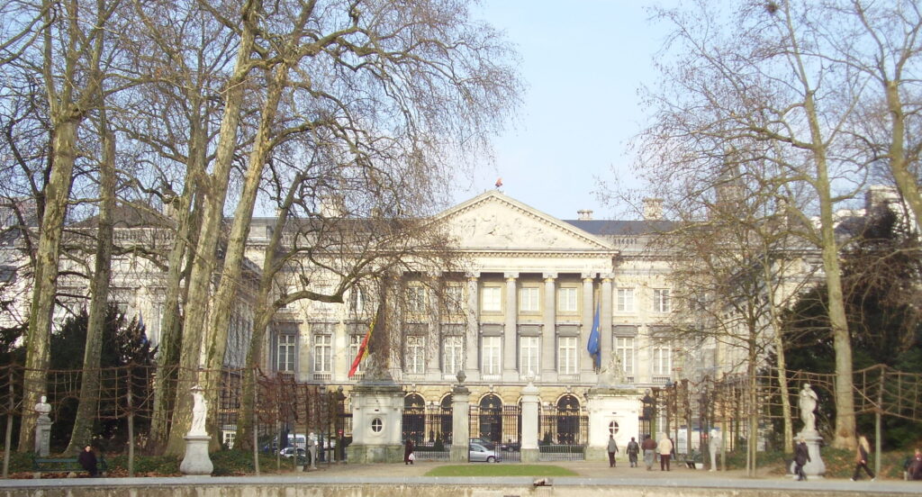 Devanture du bâtiment du parlement fédéral belge